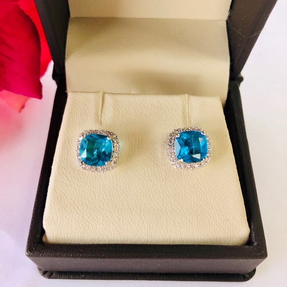 London Blue Topaz Silver Stud Earrings - Picture 5 of 5